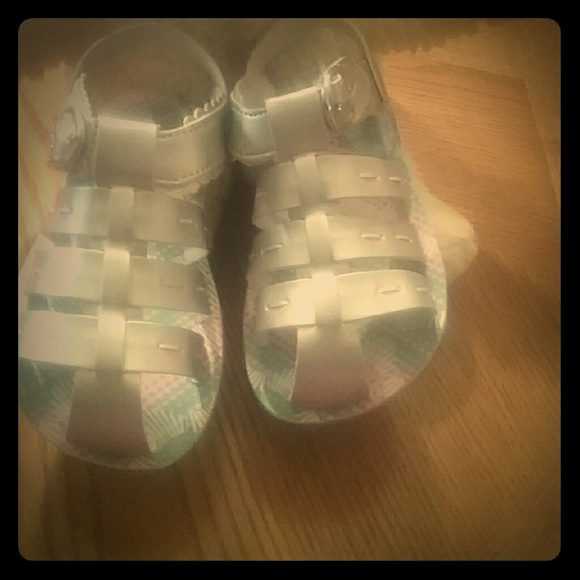NWOT SKECHER  sandals - Picture 1 of 3